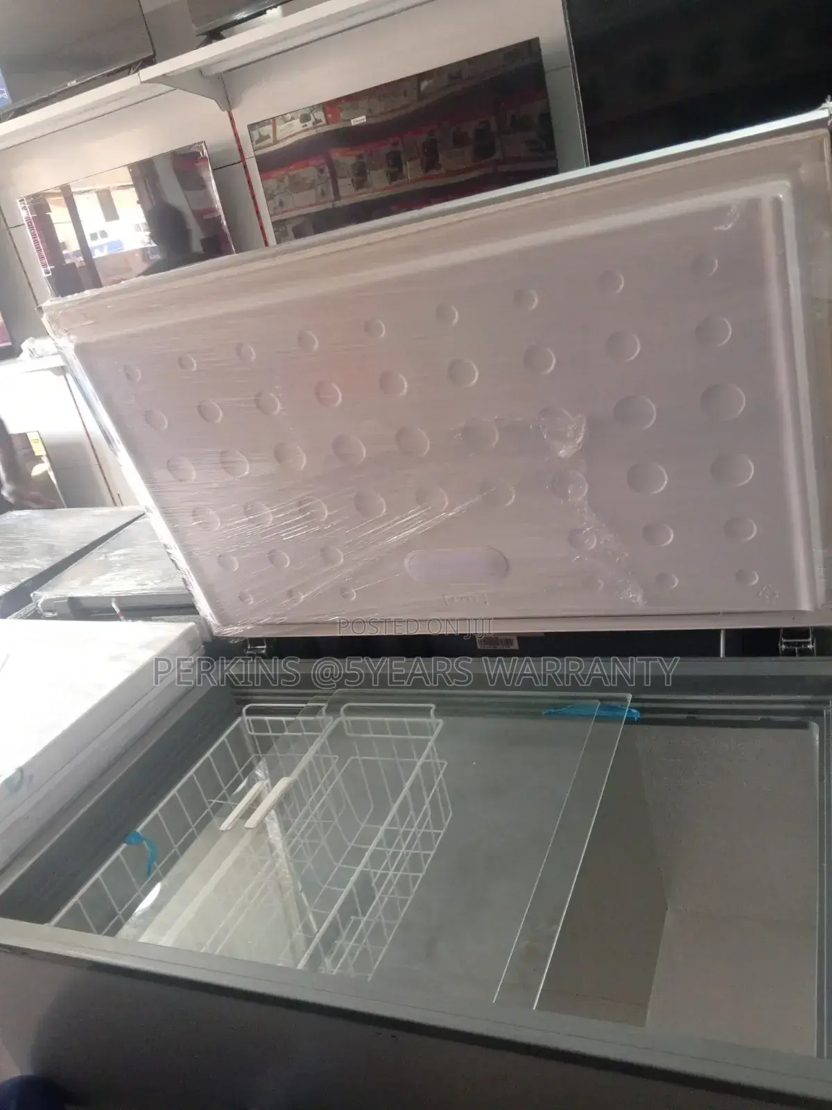 Pearl Arctic Store 316liters Chest Freezer