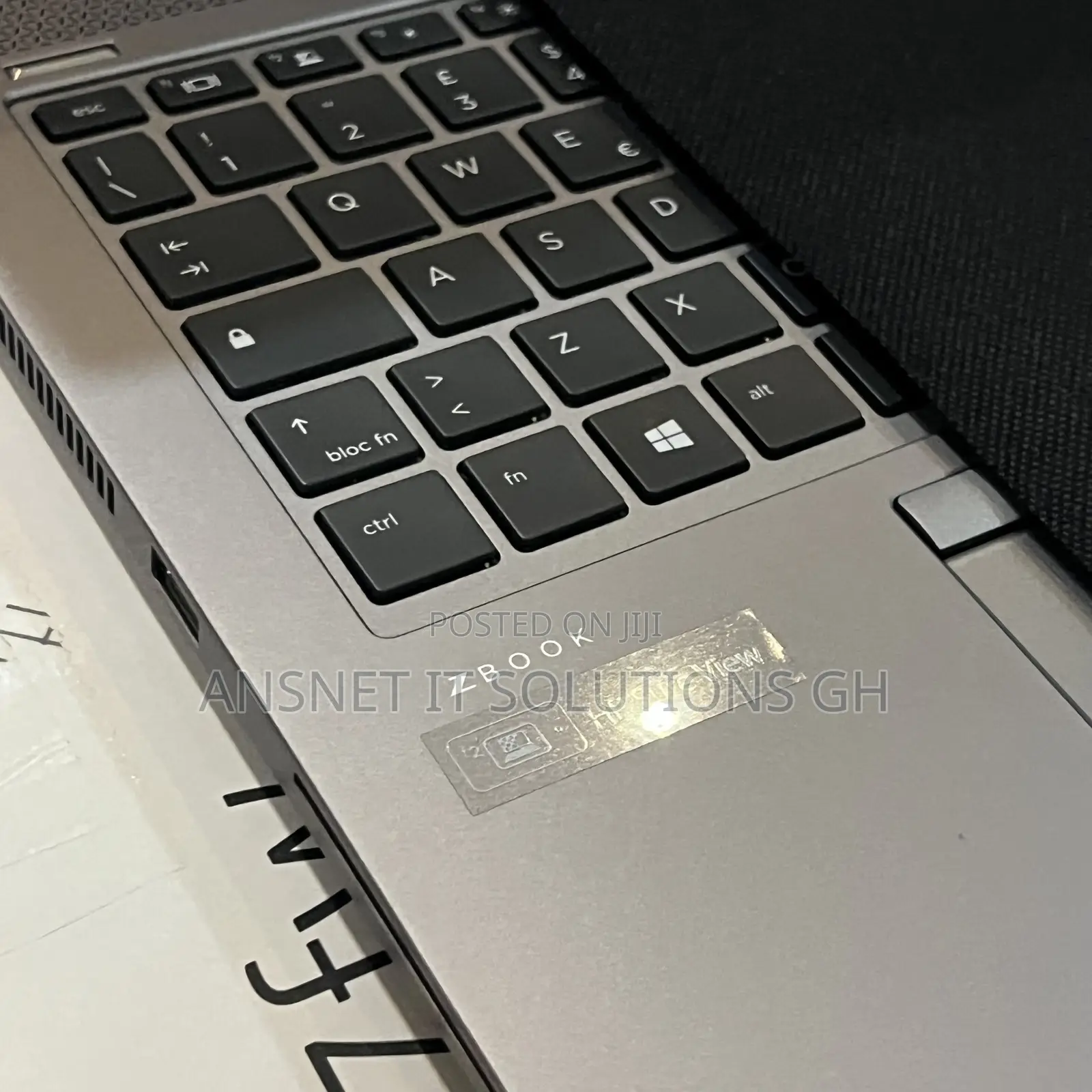 New Laptop HP 14z 16GB Intel Core i5 SSD 256GB