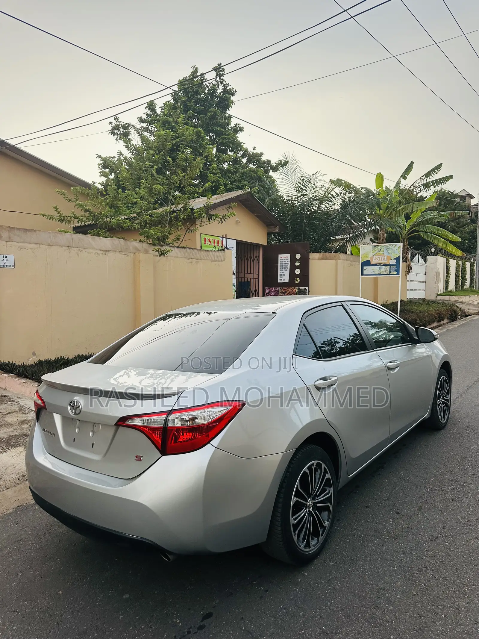 Toyota Corolla S 4dr Sedan (1.8L 4cyl CVT) 2015 Silver