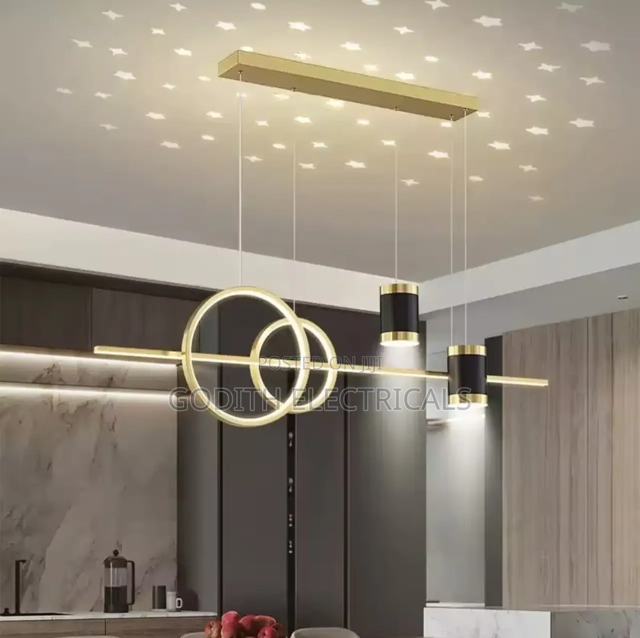 Minimalist Nordic Line Luxury Gold