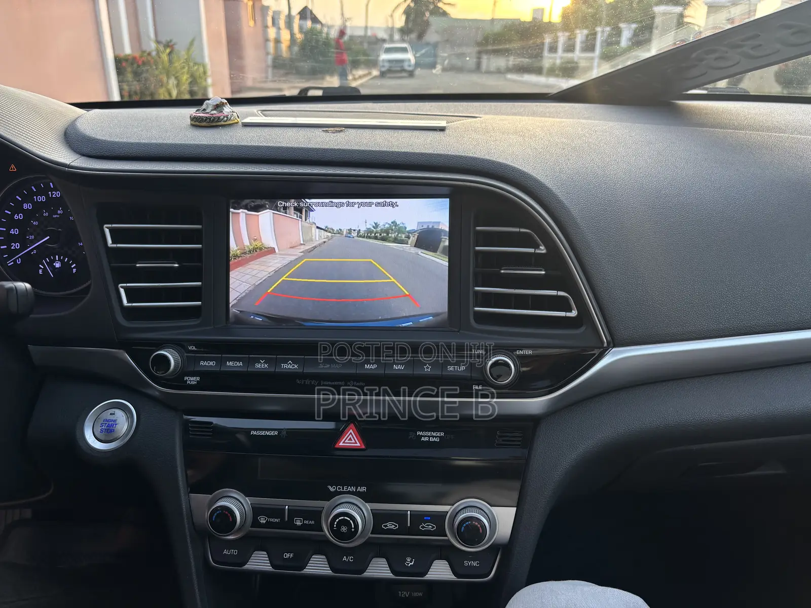 Hyundai Elantra Limited 2019 Blue
