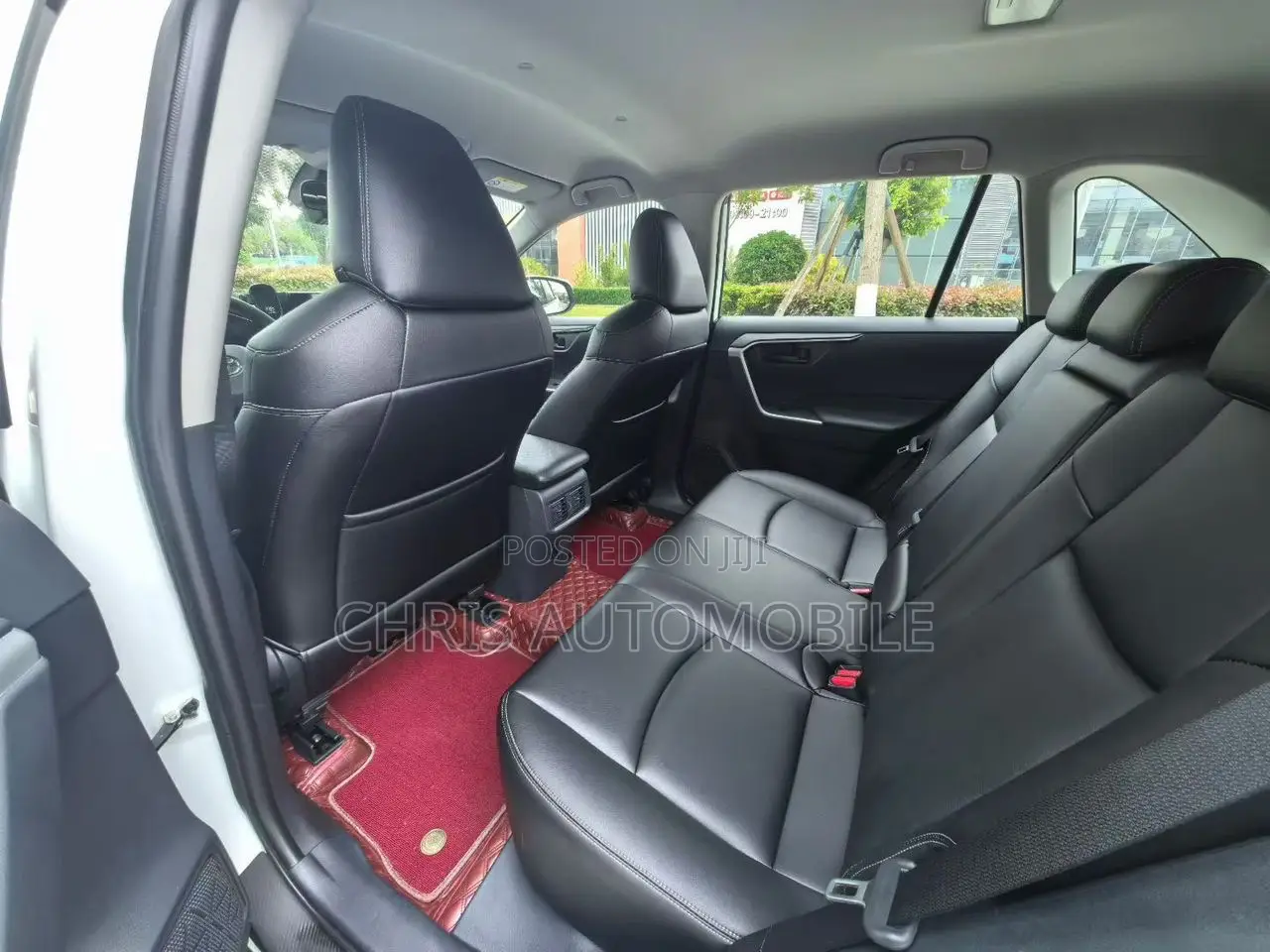 Toyota RAV4 2024 White