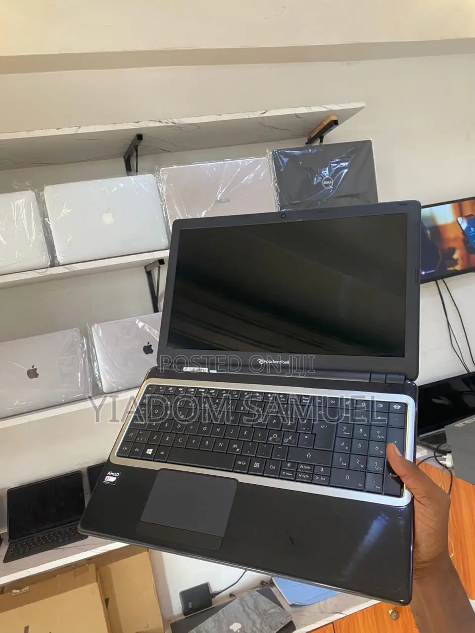 Laptop Packard Bell EasyNote TE69 4GB AMD HDD 500GB