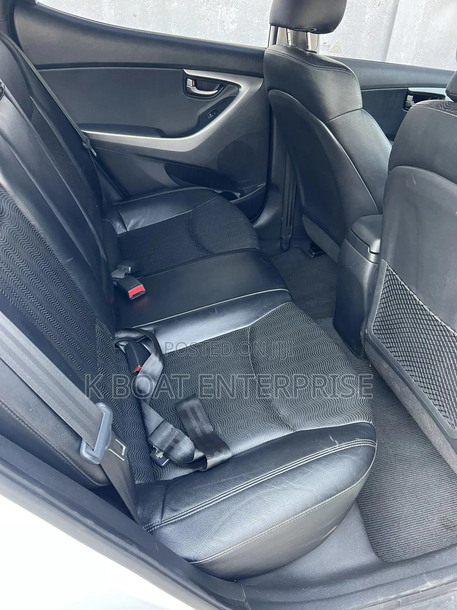 Hyundai Avante 2014 White