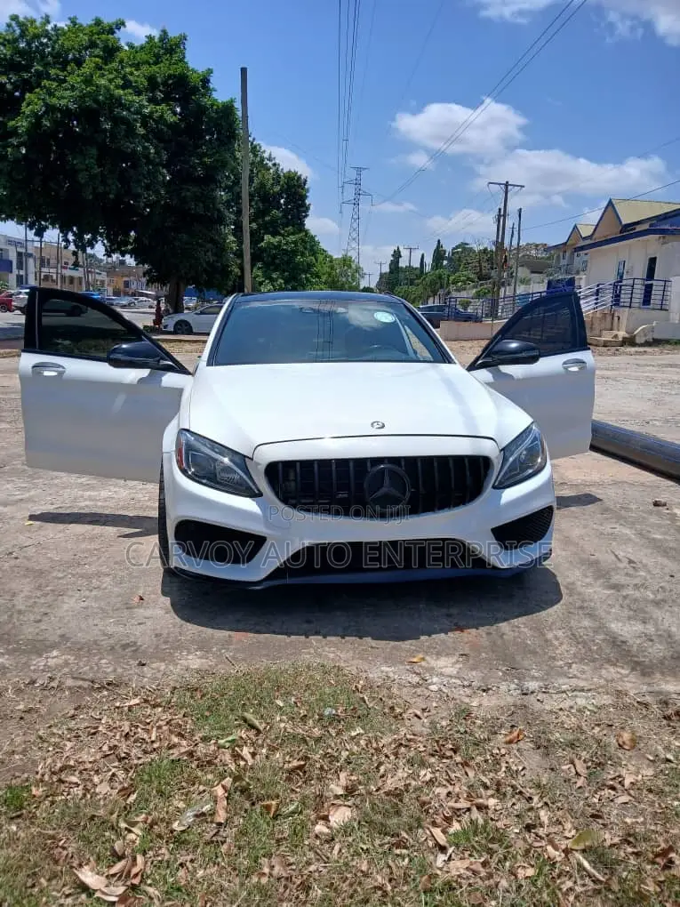 Mercedes-Benz C300 Base C300 AWD 4MATIC Sedan 2018 White