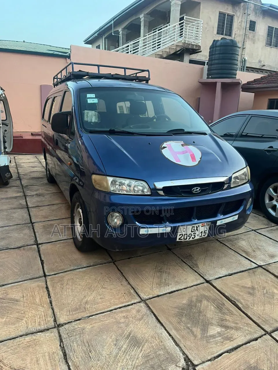 Hyundai H-100 2000 Blue