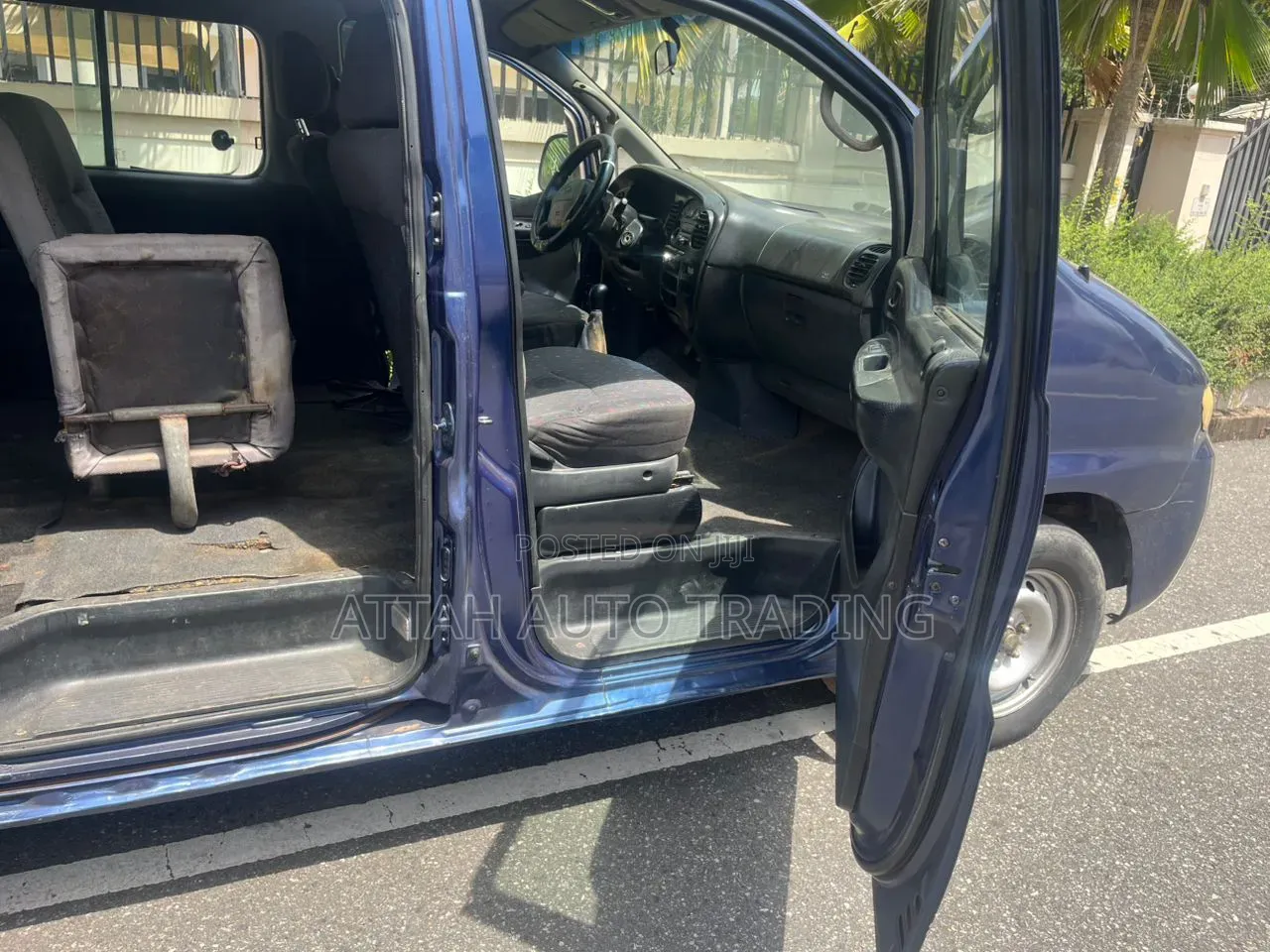 Hyundai H-100 2000 Blue