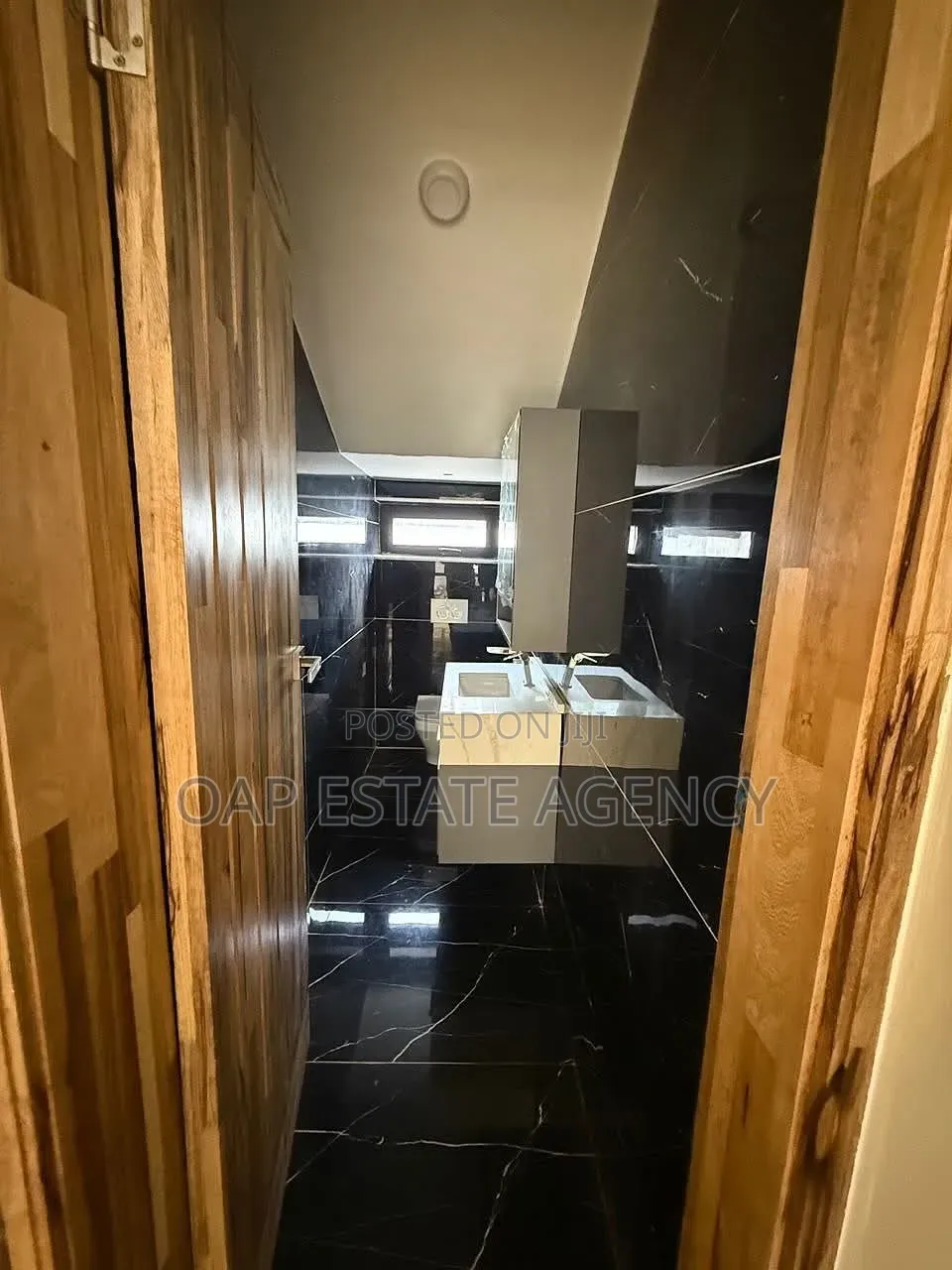 4bdrm House in Tseaddo for sale