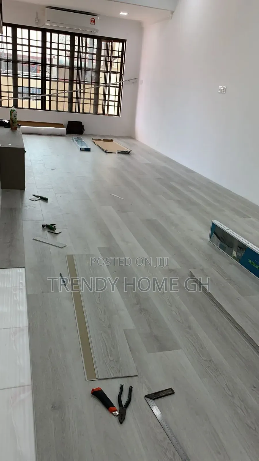 Self-Adhesive Vinyl Tiles Modern Floor Design