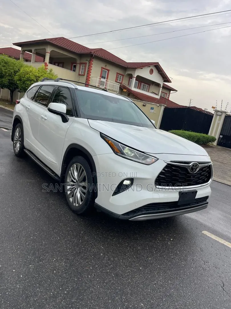 Toyota Highlander Platinum 2022 White