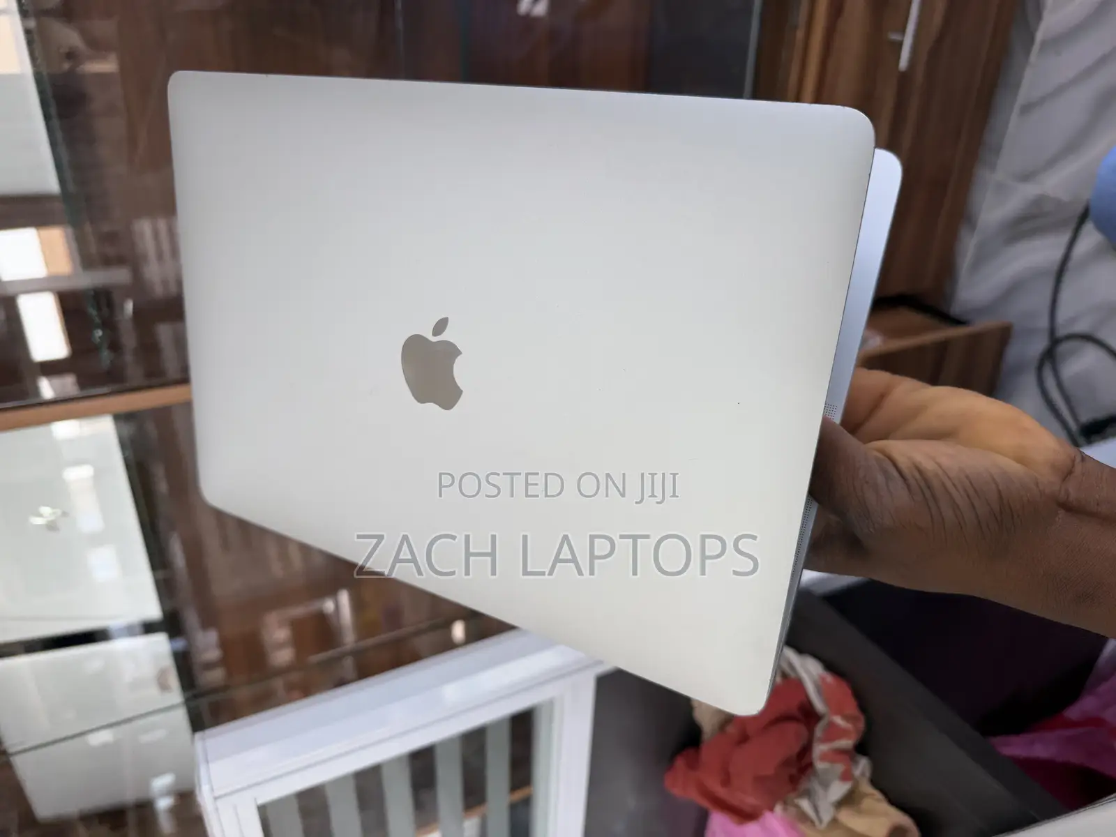 Laptop Apple MacBook Air 2018 8GB Intel Core i5 SSD 128GB