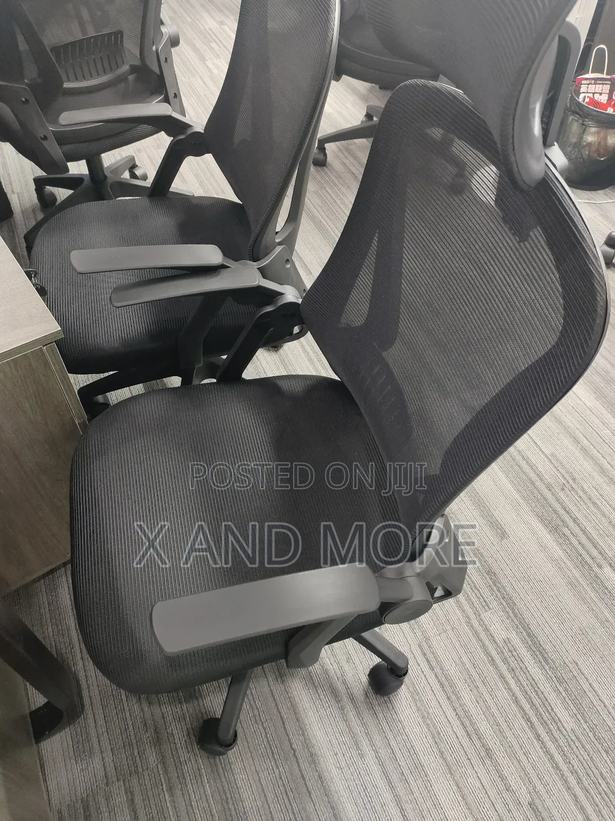 Modernn Swivel Chair for Office Home