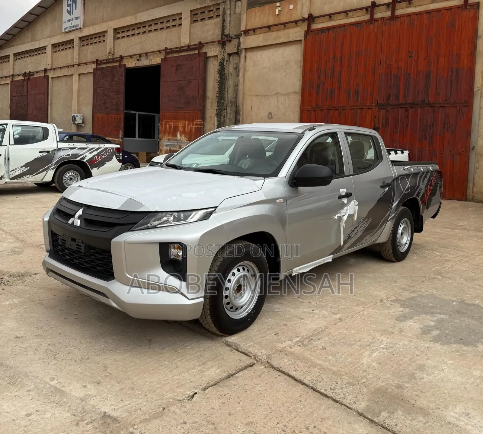 New Mitsubishi L200 2023 Silver