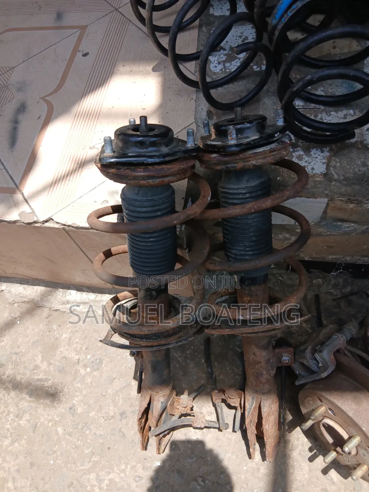 Dodge Caliber 2008 to 2017 Front Shocks