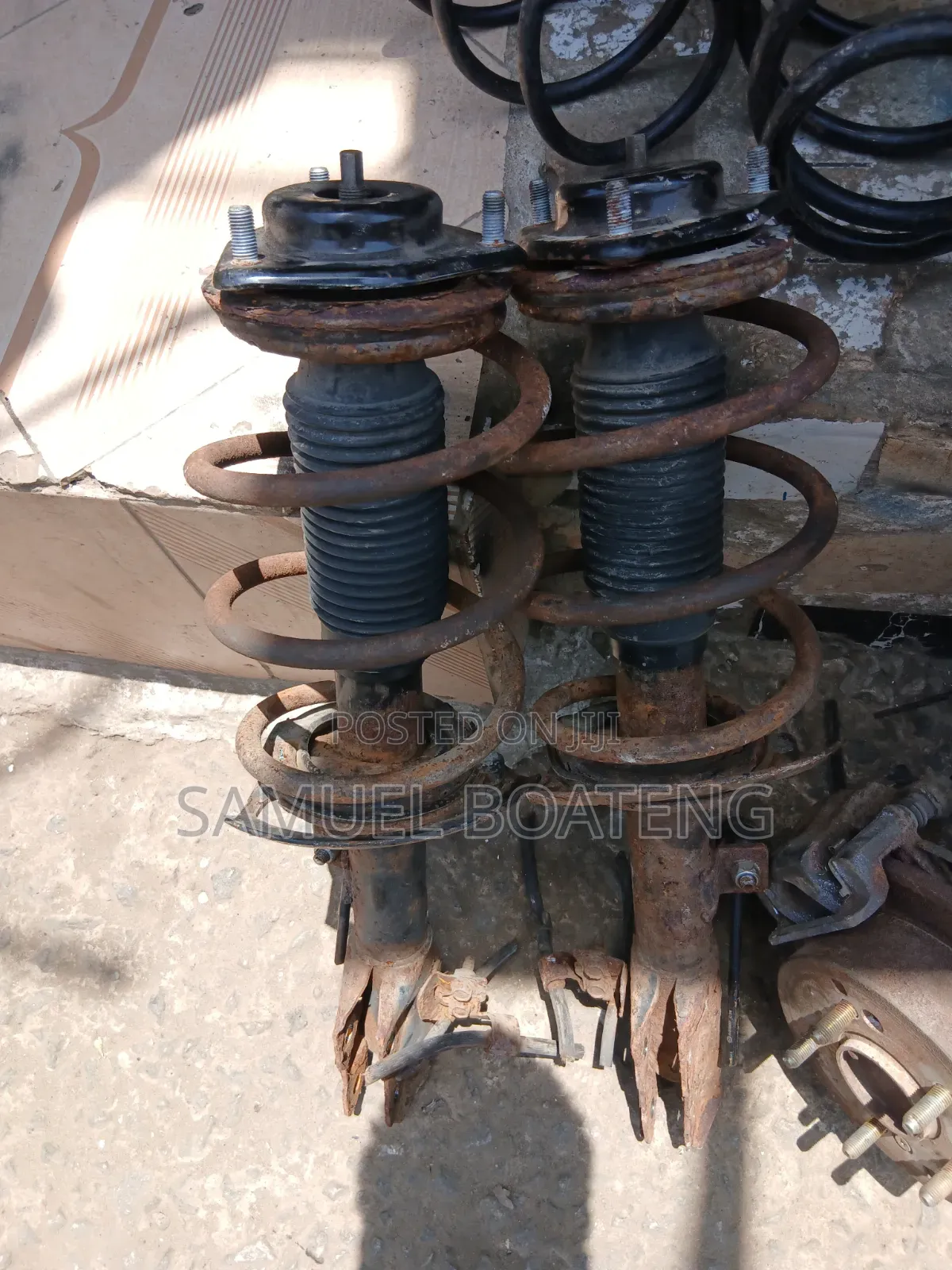 Dodge Caliber 2008 to 2017 Front Shocks
