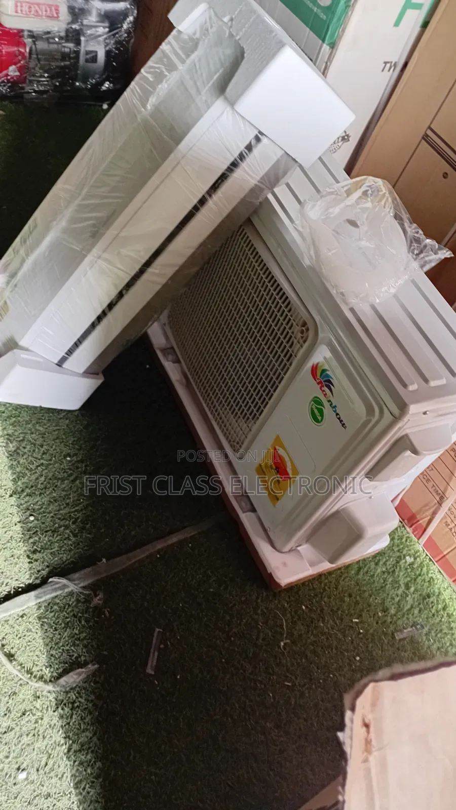 Rainbow 1.5hp Aircondition, Aircondition That Freezes Rooms.