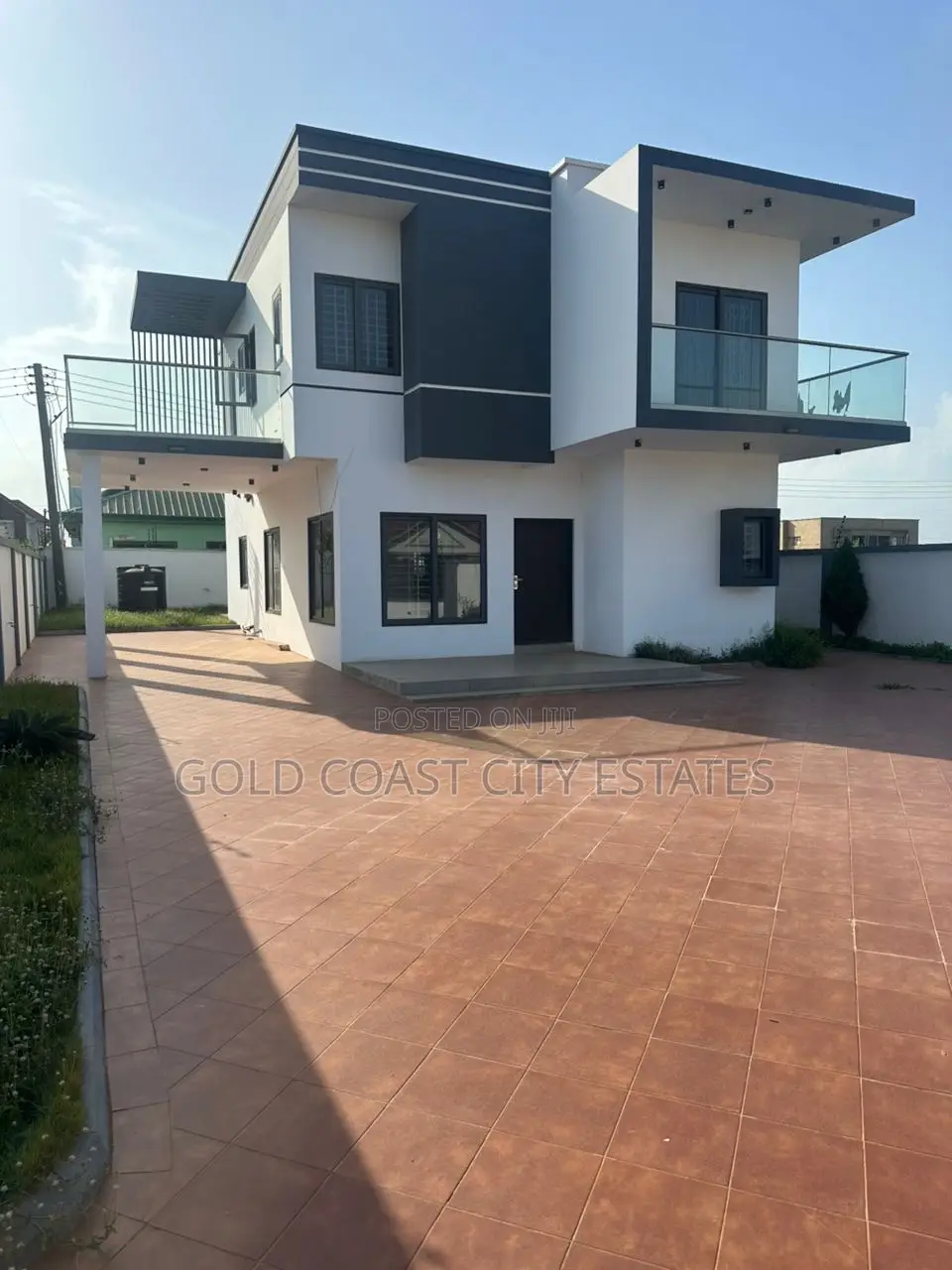 4bdrm House in Community 25 for sale