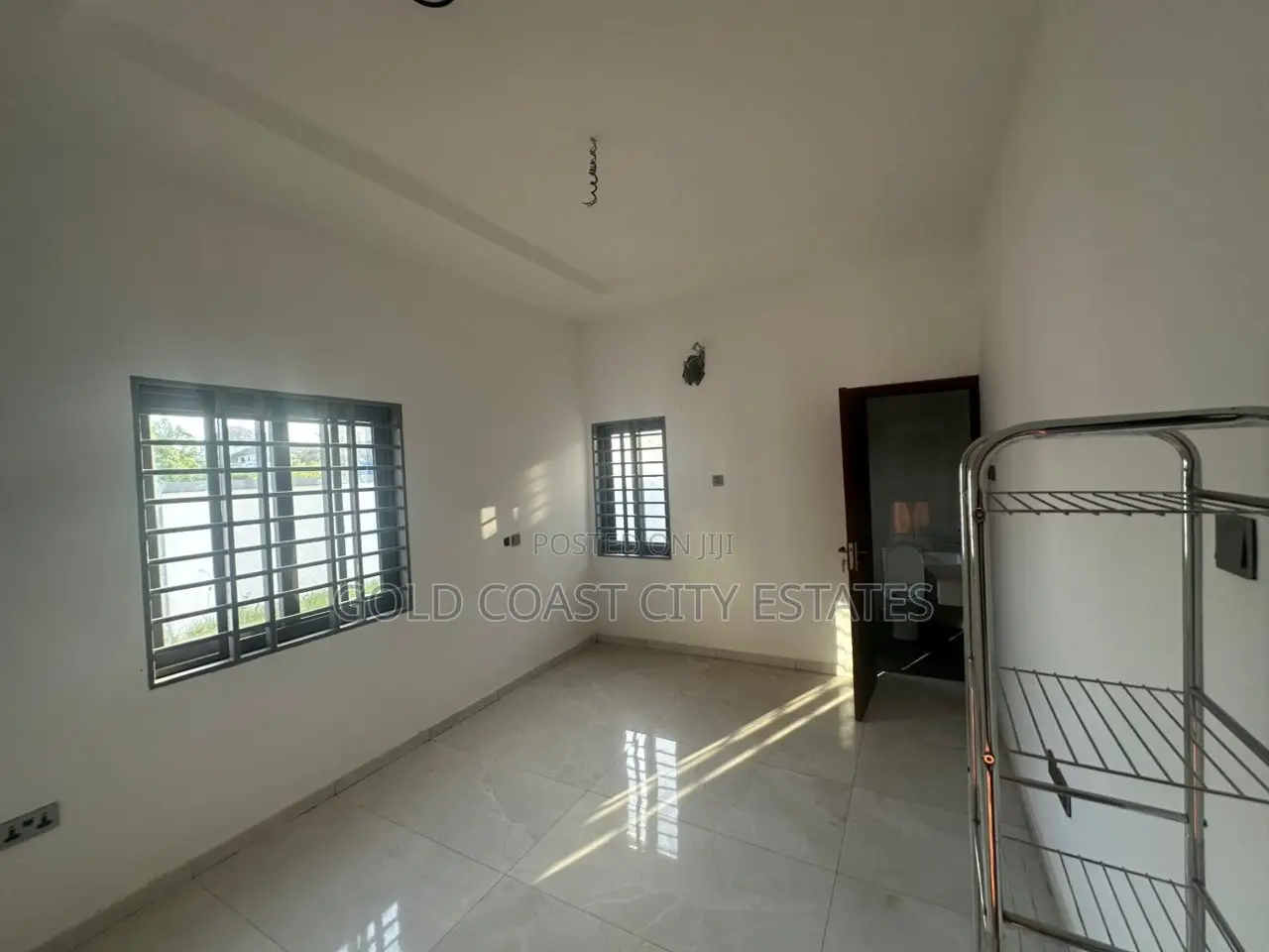 4bdrm House in Community 25 for sale