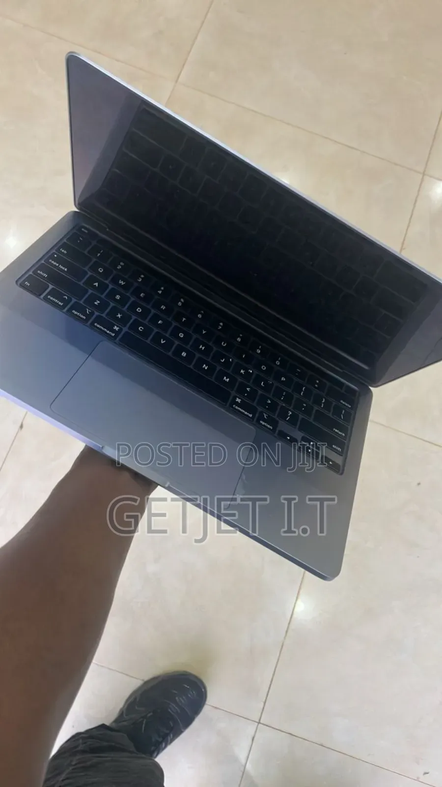 Laptop Apple MacBook Pro 2020 16GB Intel Core i5 SSD 512GB