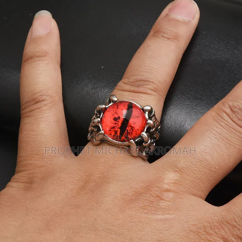 Dragon Eye Claw Ring Spiritual Ring