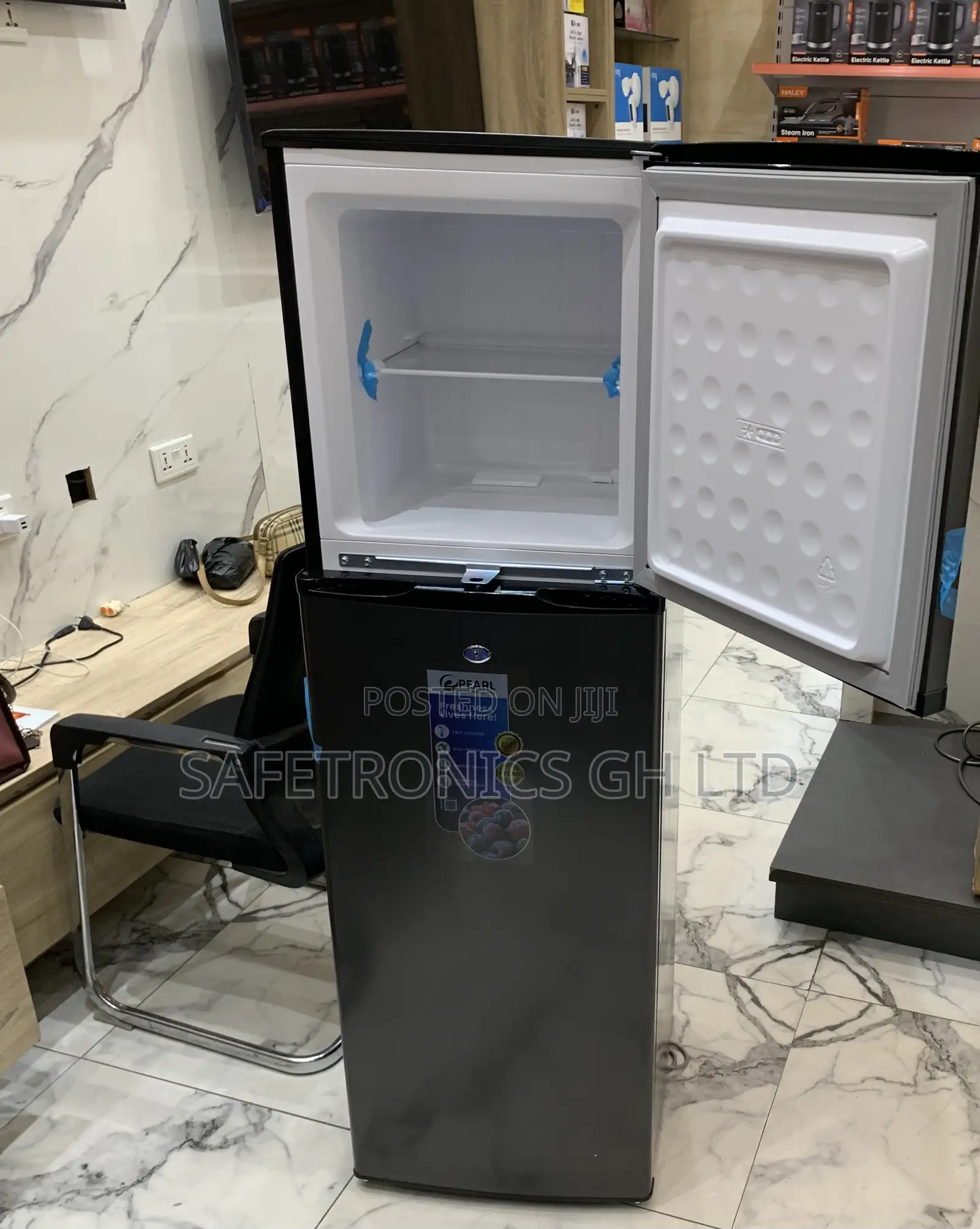 Brand New Nasco Nasd2-20fl Double-Door Bottom-Freezer Refrigerator