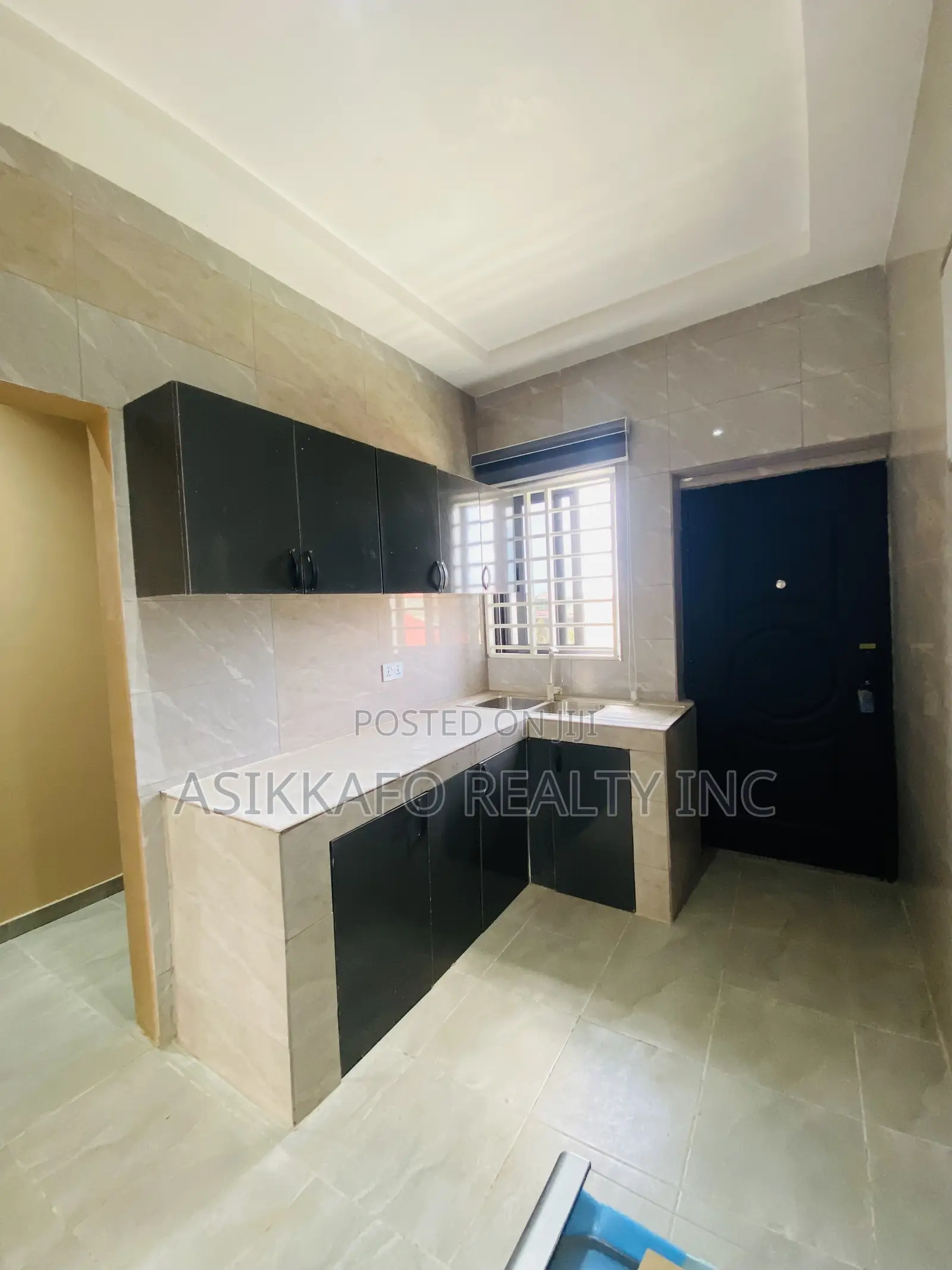 2bdrm Apartment in Kotobaabi, Spintex for rent