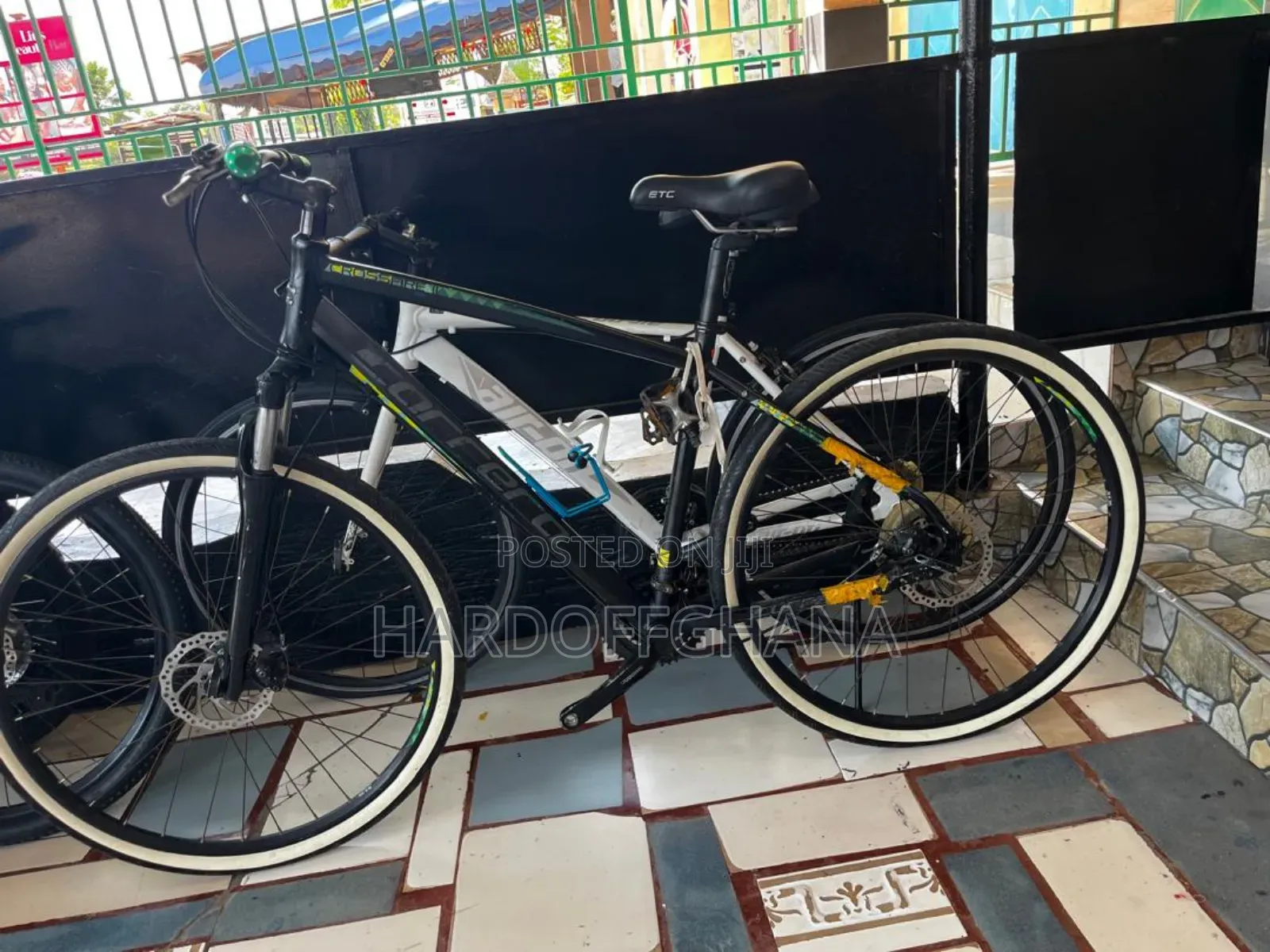 Carera Crossfire Bike