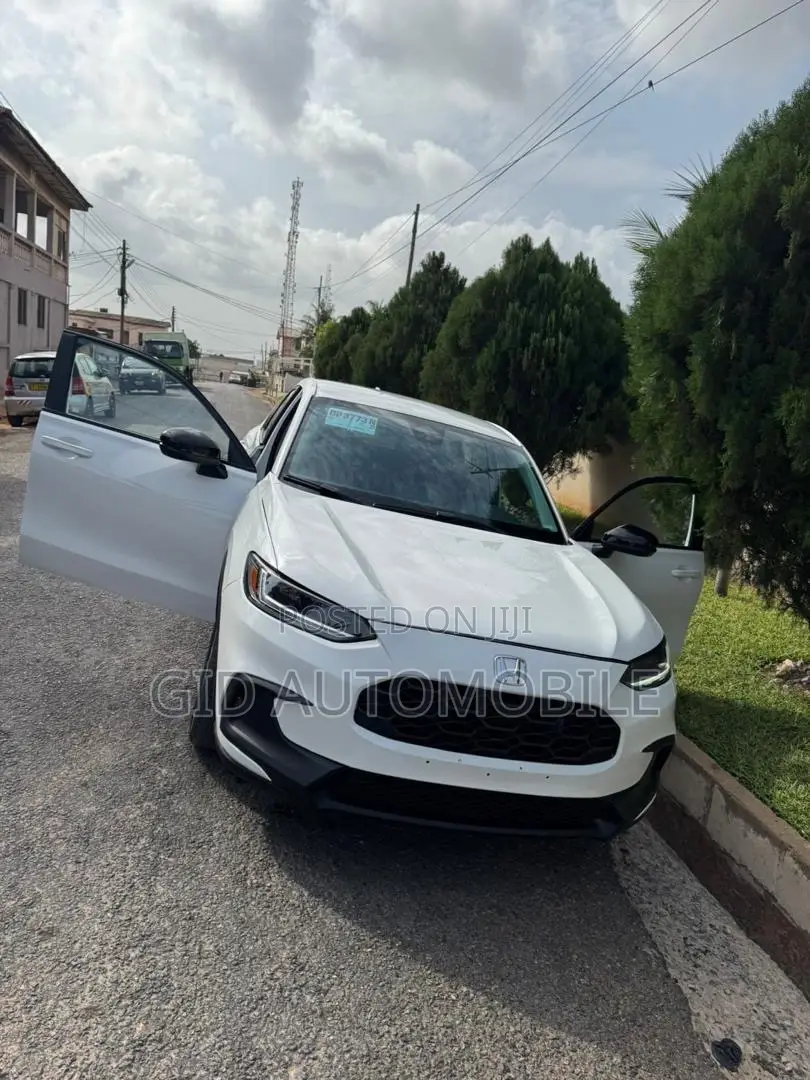 Honda HR-V 2024 White