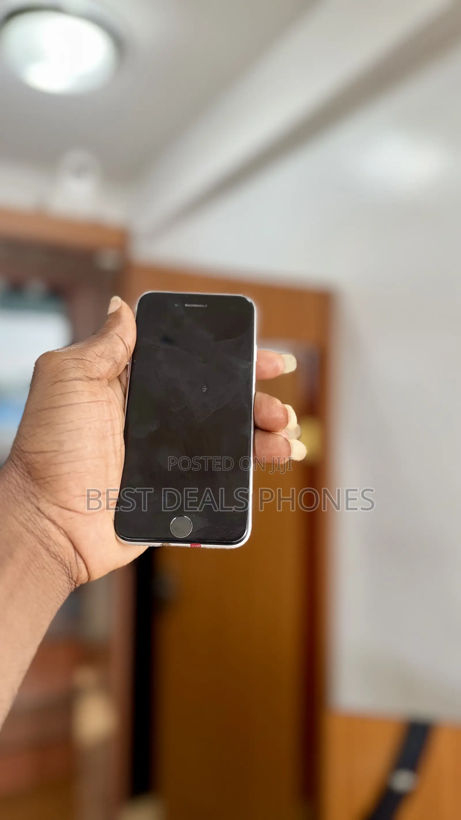 Apple iPhone SE (2020) 64 GB White