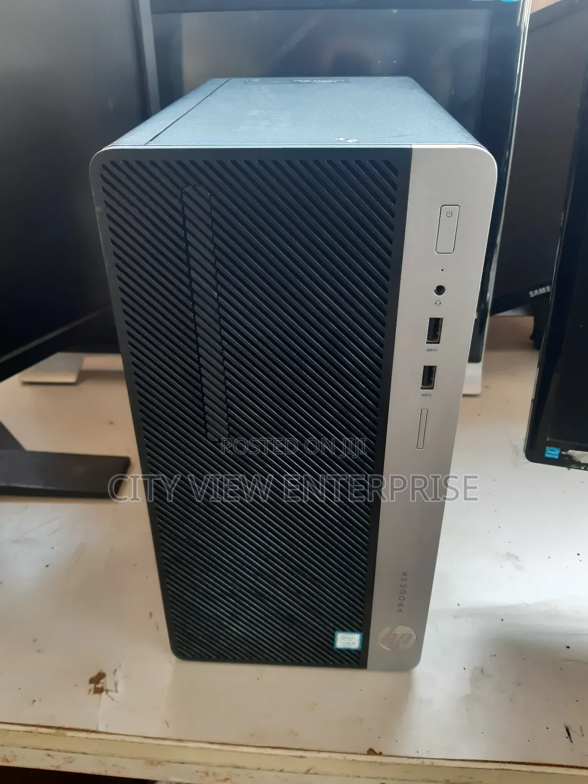 Desktop Computer HP ProDesk 400 G5 8GB Intel Core i5 SSD 256GB