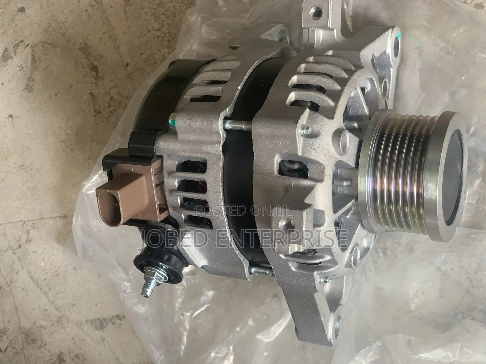 Toyota Hiace Toyota Hilux Alternator 2018 - 2022 (Brand New)