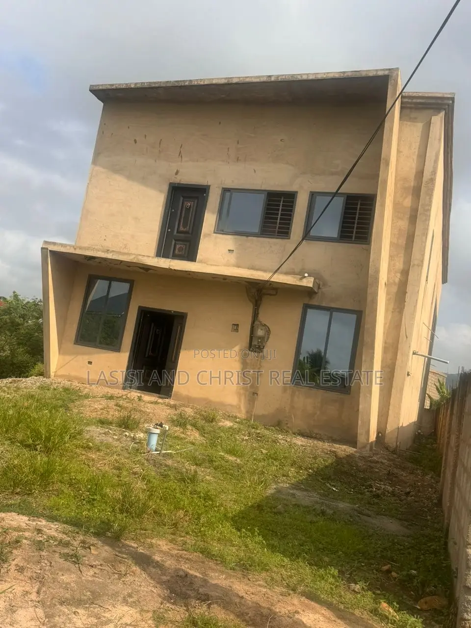 5bdrm Duplex in Lasisi And Christ, Amasaman for sale