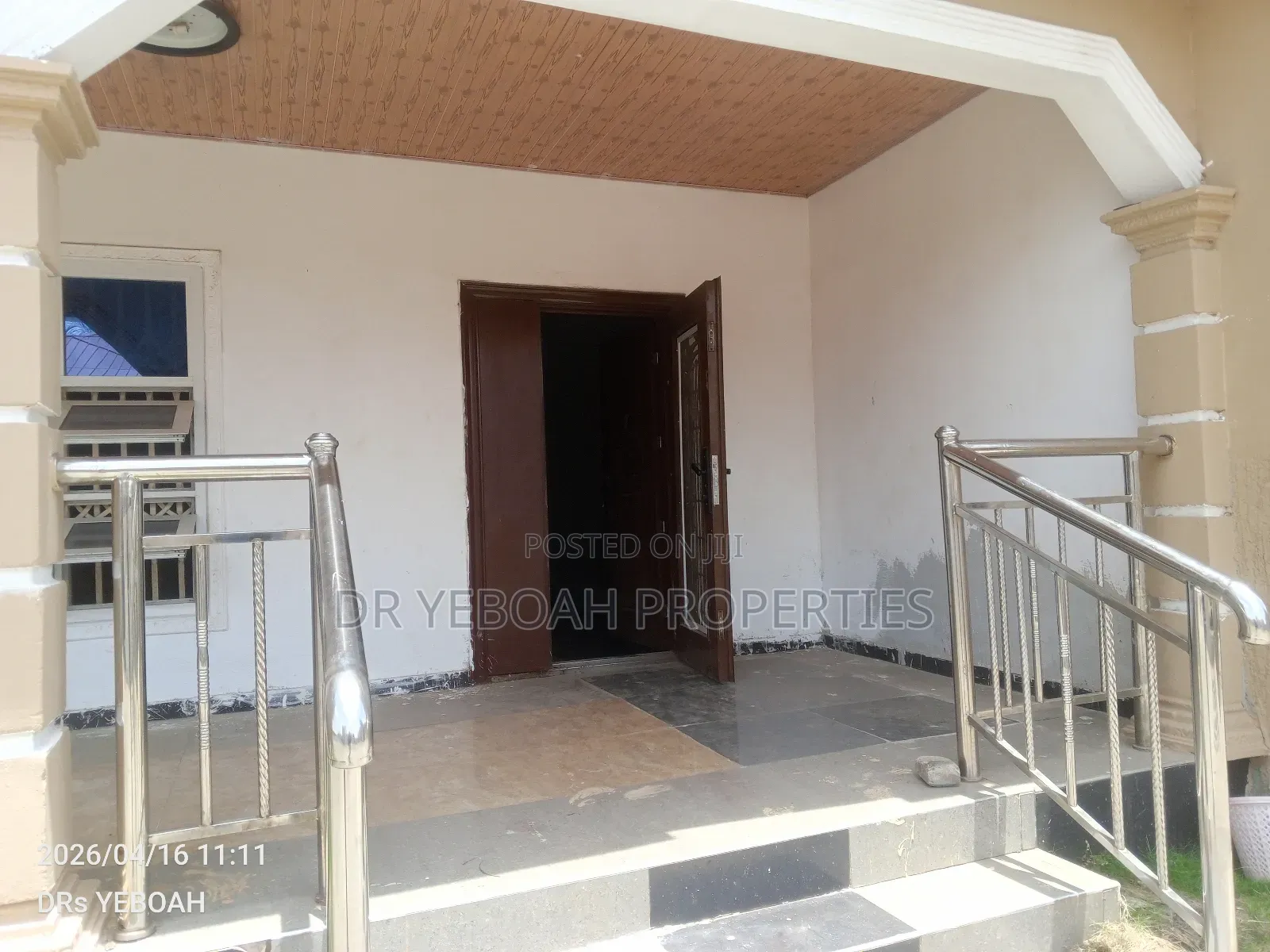 5bdrm House in Teshie Greda Estate, Manet Junction for rent