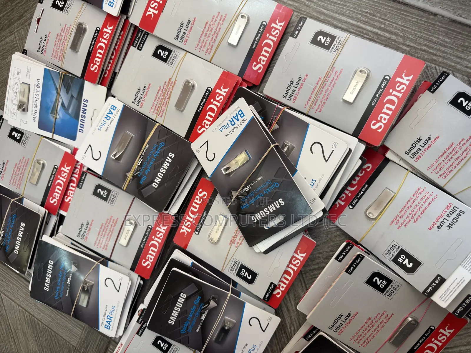 Samsung/Sandisk Original 2gb Pen Drives Speed 3.1 Brand New From Uk