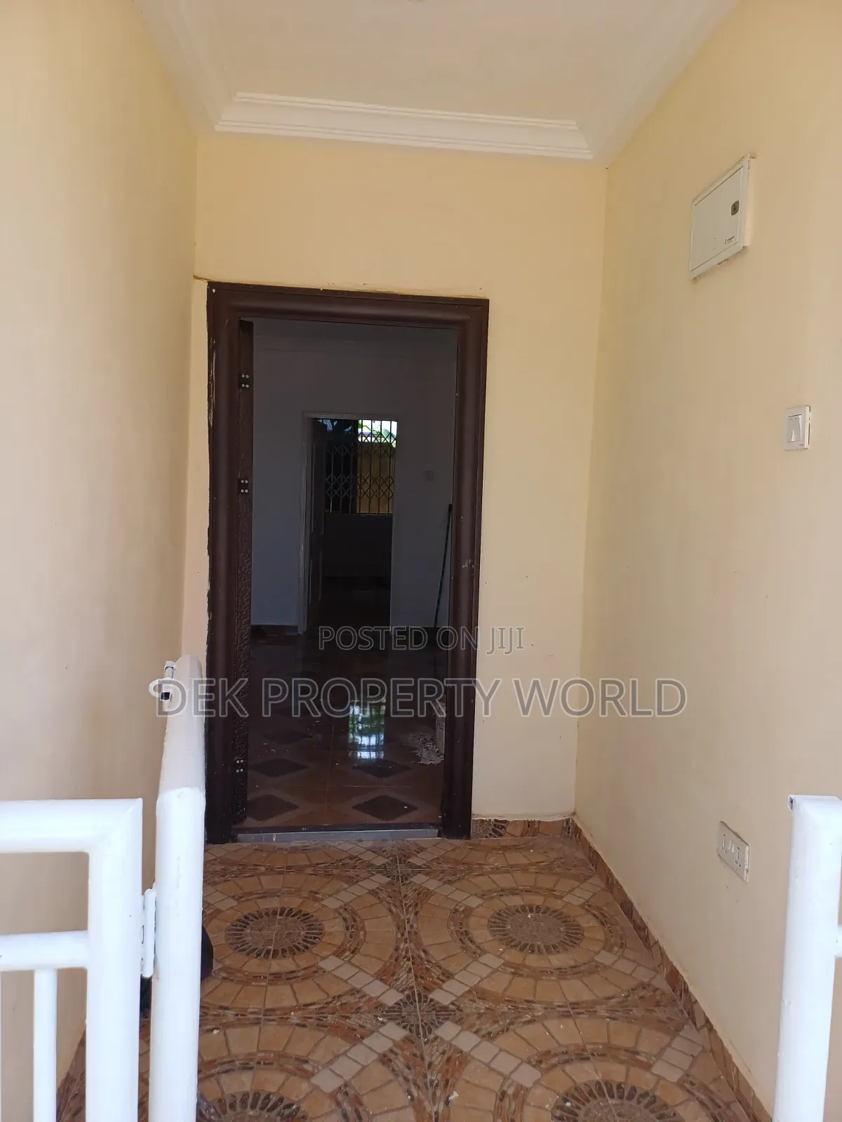 1bdrm Apartment in Ga East Municipal for rent