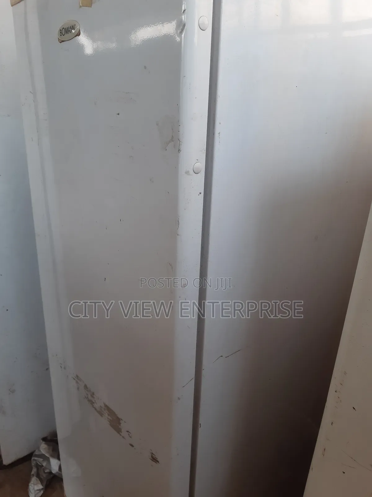 Refrigerator