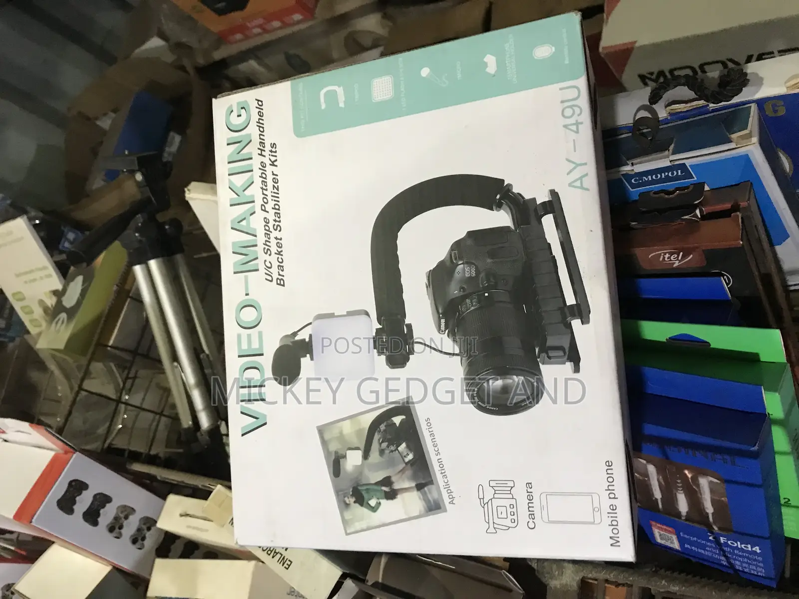 Video Making Kit With Microphone and Light