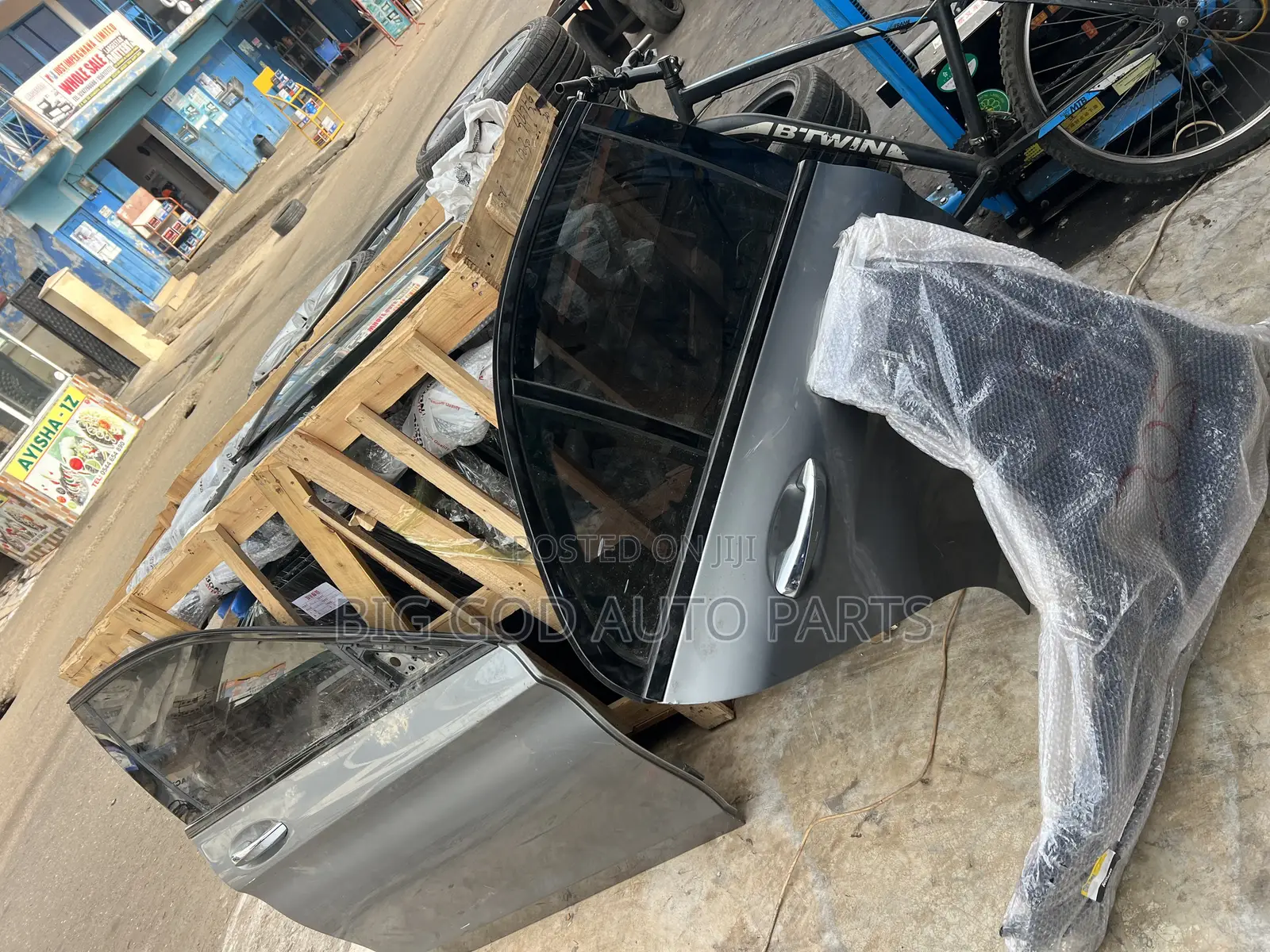 Mercedes Benz C300 Doors Available