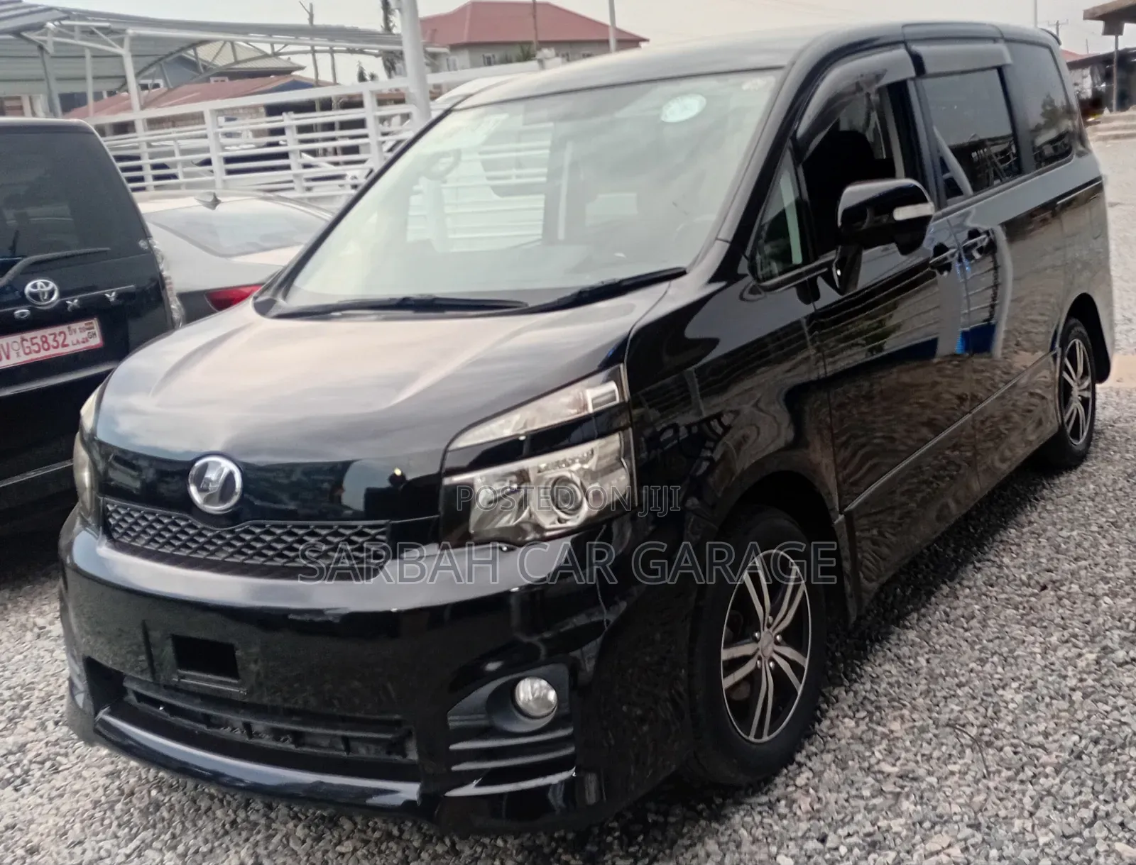 Toyota Voxy 2013 Black