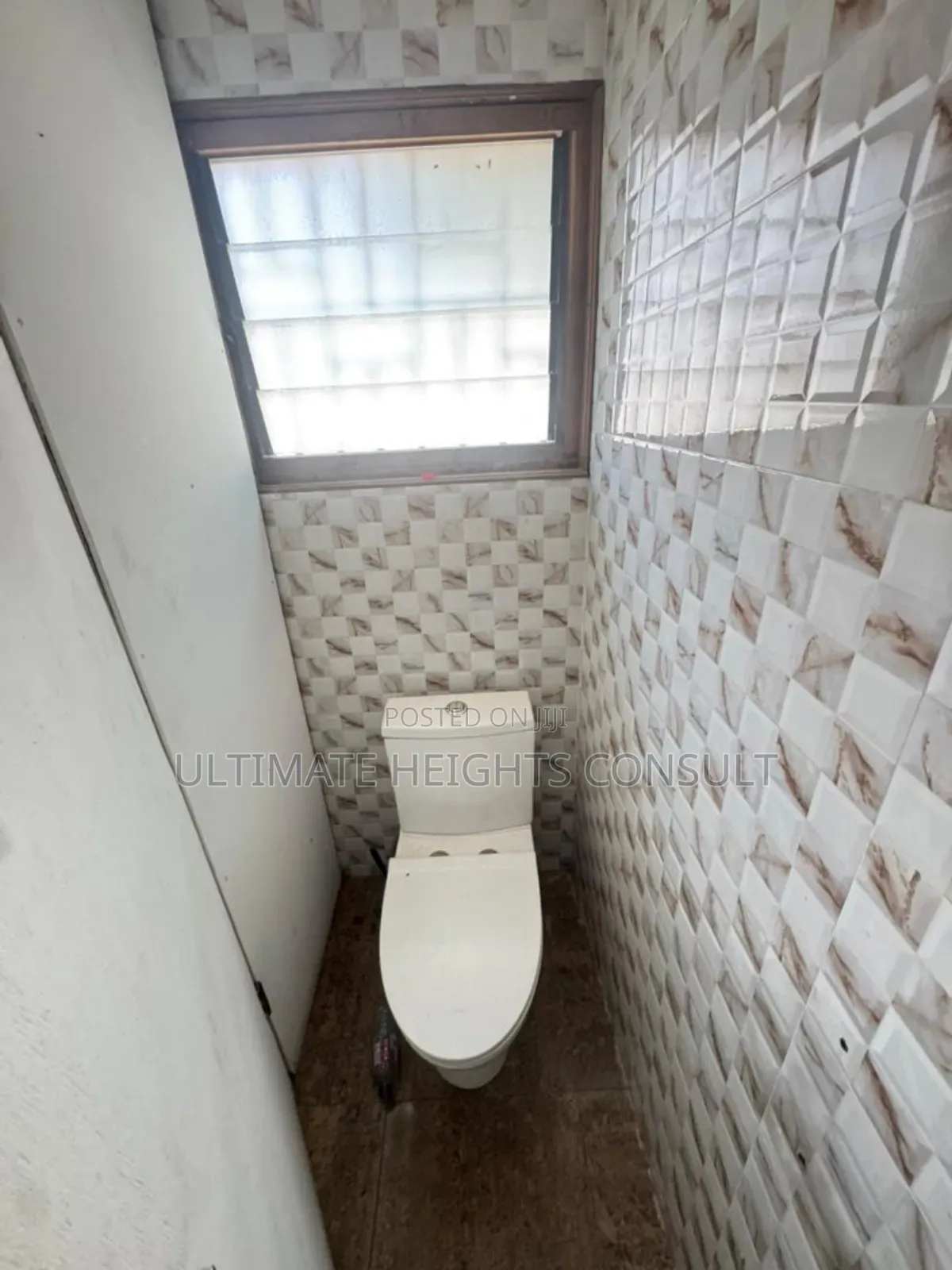 3 Bedrooms Self Compound Office Space for Rent at Dzorwulu