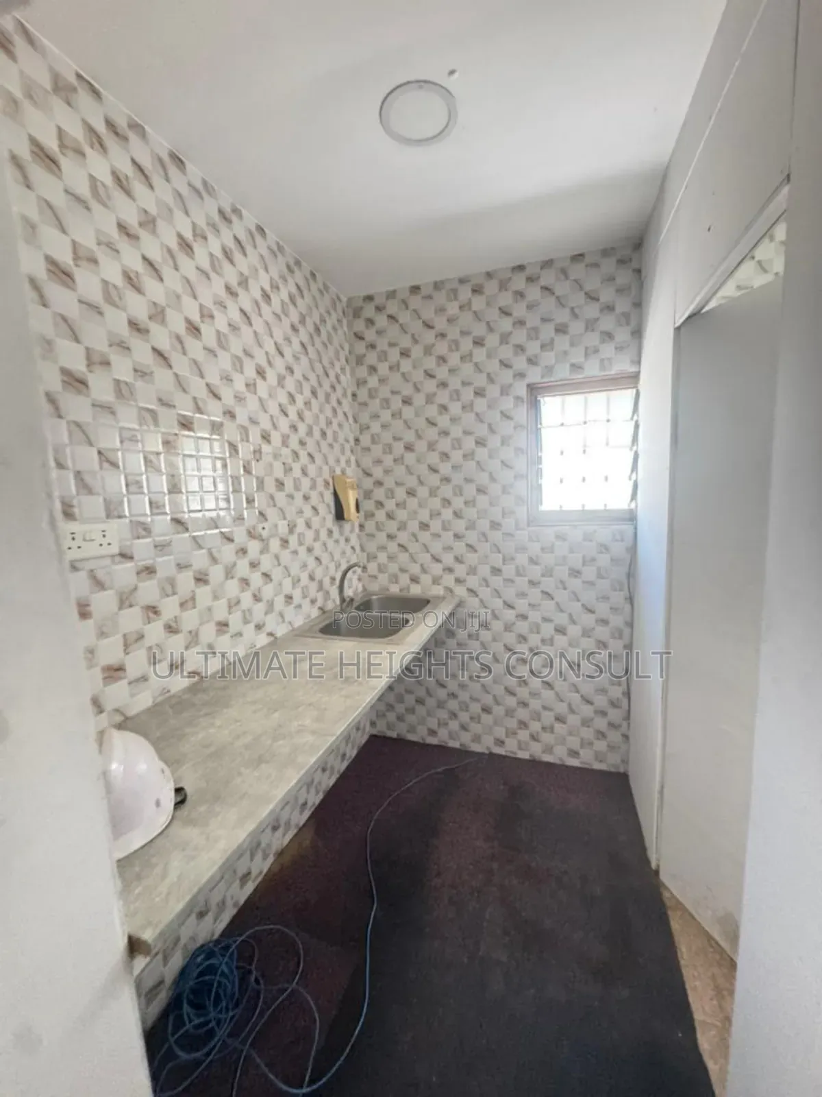 3 Bedrooms Self Compound Office Space for Rent at Dzorwulu
