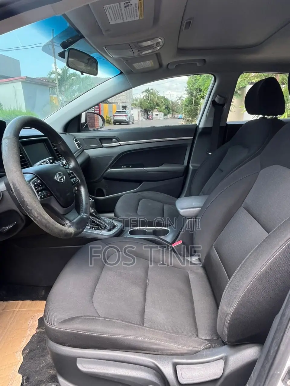 Hyundai Elantra 2017 White