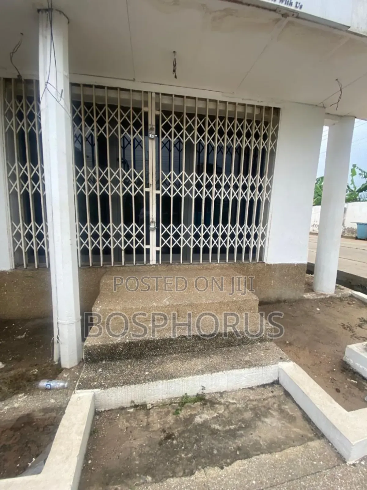 Shop for Rent at Dzorwulu