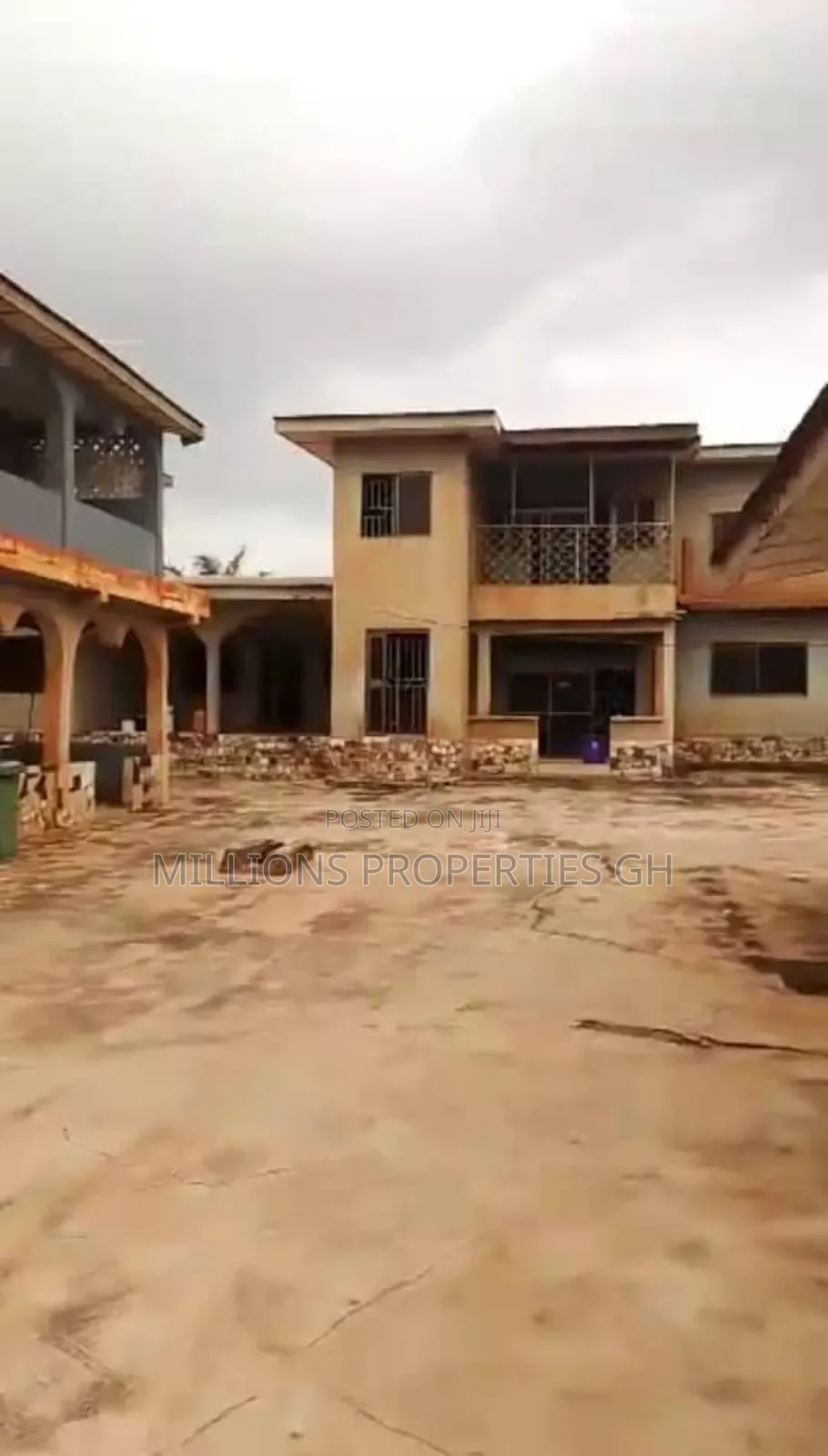 Land 4sale Atonsu Esereso Main Road