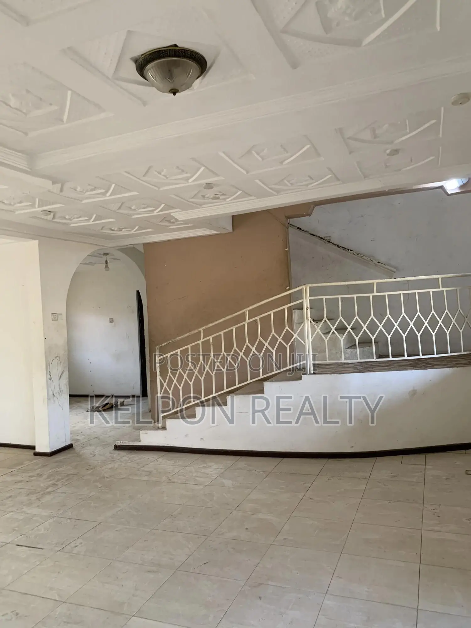 5bdrm House in Sakaman, Accra Metropolitan for rent