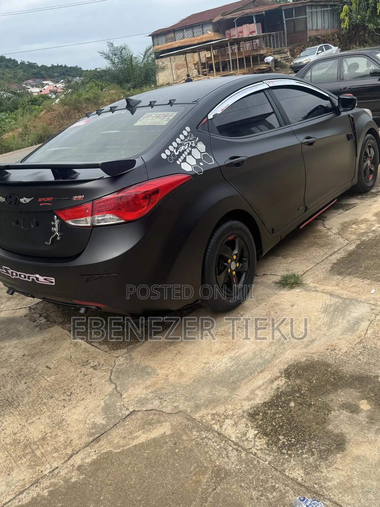 Hyundai Avante 2014 Black