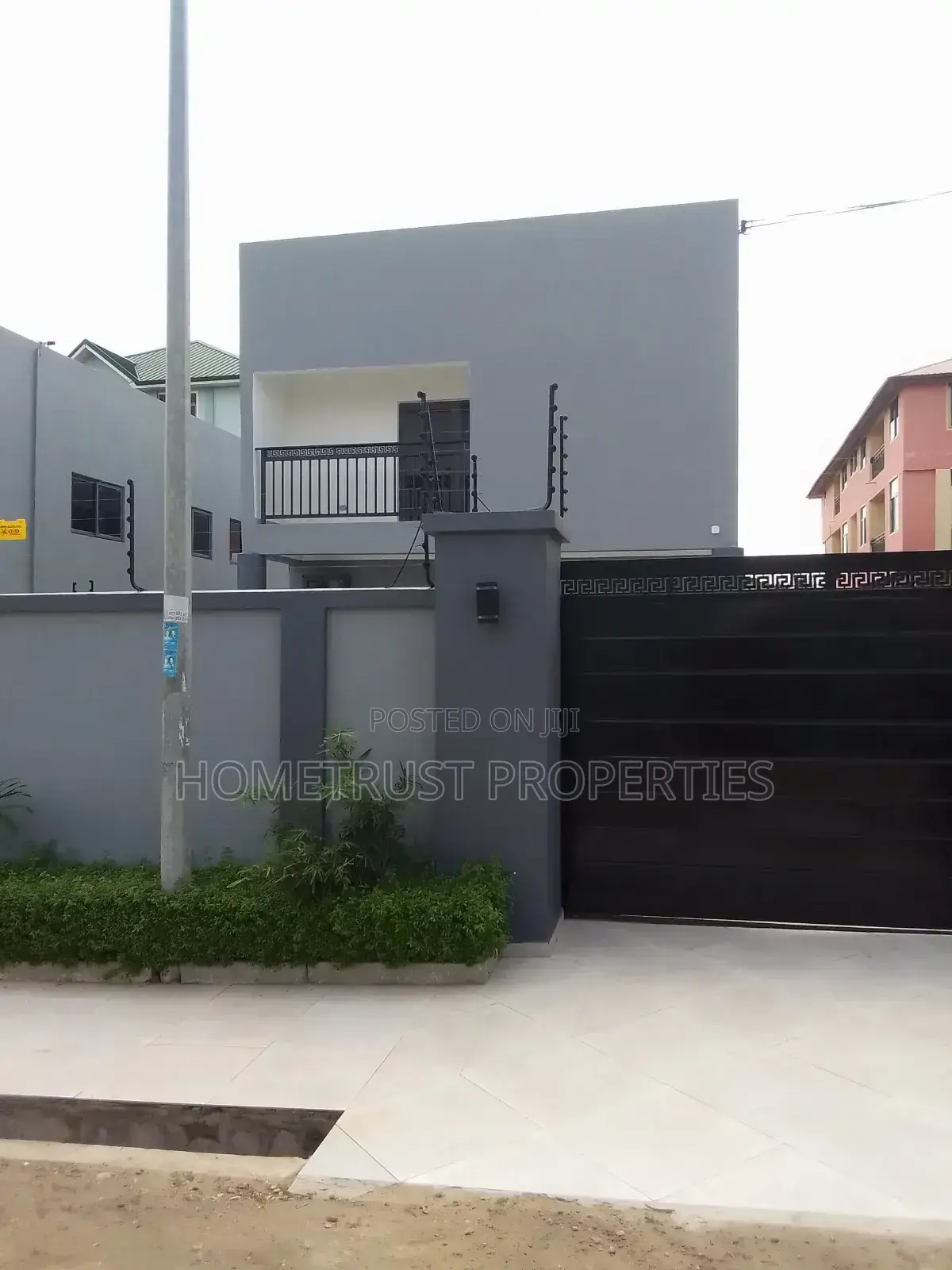 4bdrm Duplex in Ashongman Melcom, Police Station for rent
