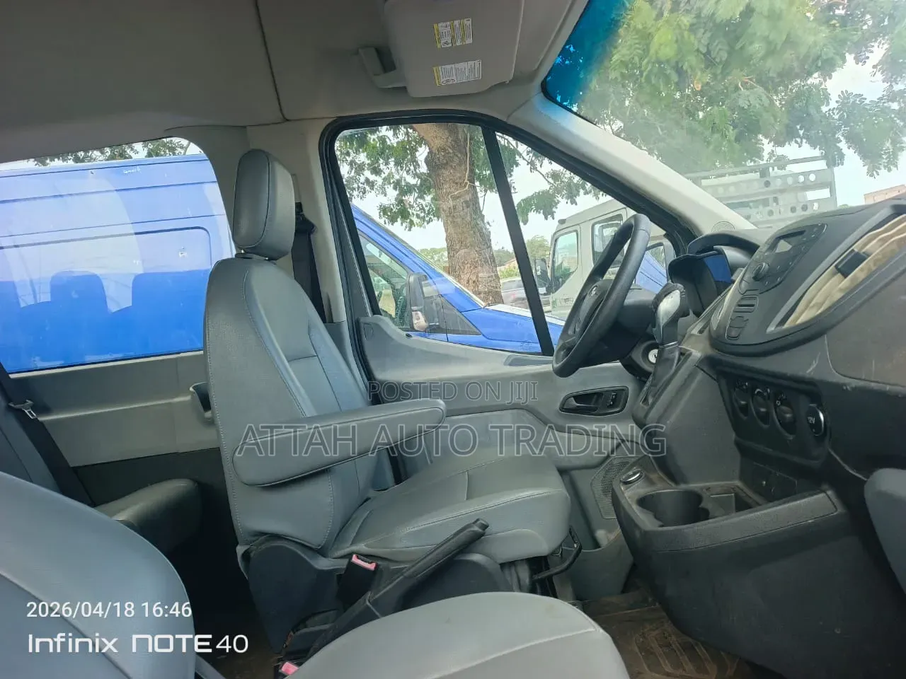 Ford E450 2010 Grey