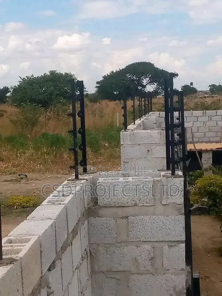 Building Contractor 1