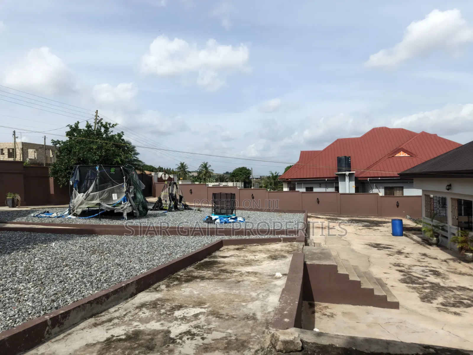5bdrm House in Buokrom Estate South, Kumasi Metropolitan for sale